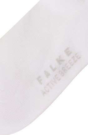 Женские носки FALKE белого цвета, арт. 46189 | Фото 2 (Материал внешний: Лиоцелл, Растительное волокно)