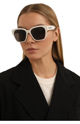 Женские солнцезащитные очки BALENCIAGA белого цвета, арт. BB0215SA 003 | Фото 2 (Тип очков: С/з; Материал: Пластик; Оптика Гендер: оптика-женское; Очки форма: Квадратные)