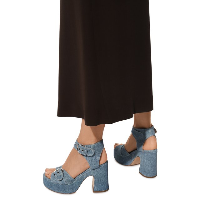 фото Кожаные босоножки agl