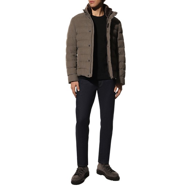 фото Пуховая куртка с меховой отделкой mercurio-vt moorer