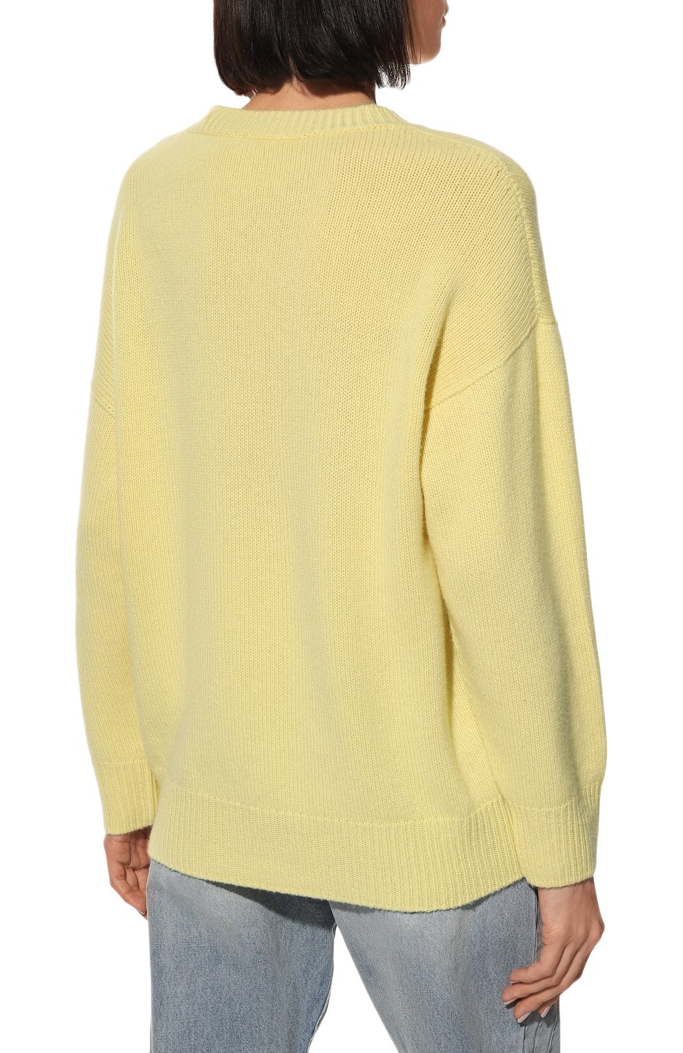 Женский кашемировый пуловер CANESSA желтого цвета, арт. HWKG003 FK0001 | Фото 4 (Материал внешний: Шерсть, Кашемир; Рукава: Длинные; Длина (для топов): Стандартные; Женское Кросс-КТ: Пуловер-одежда; Стили: Кэжуэл)
