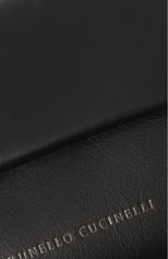 Женская сумка BRUNELLO CUCINELLI черного цвета, арт. MBHEDB1055 | Фото 3 (Сумки-технические: Сумки через плечо; Материал: Натуральная кожа; Размер: mini; Ремень/цепочка: На ремешке)