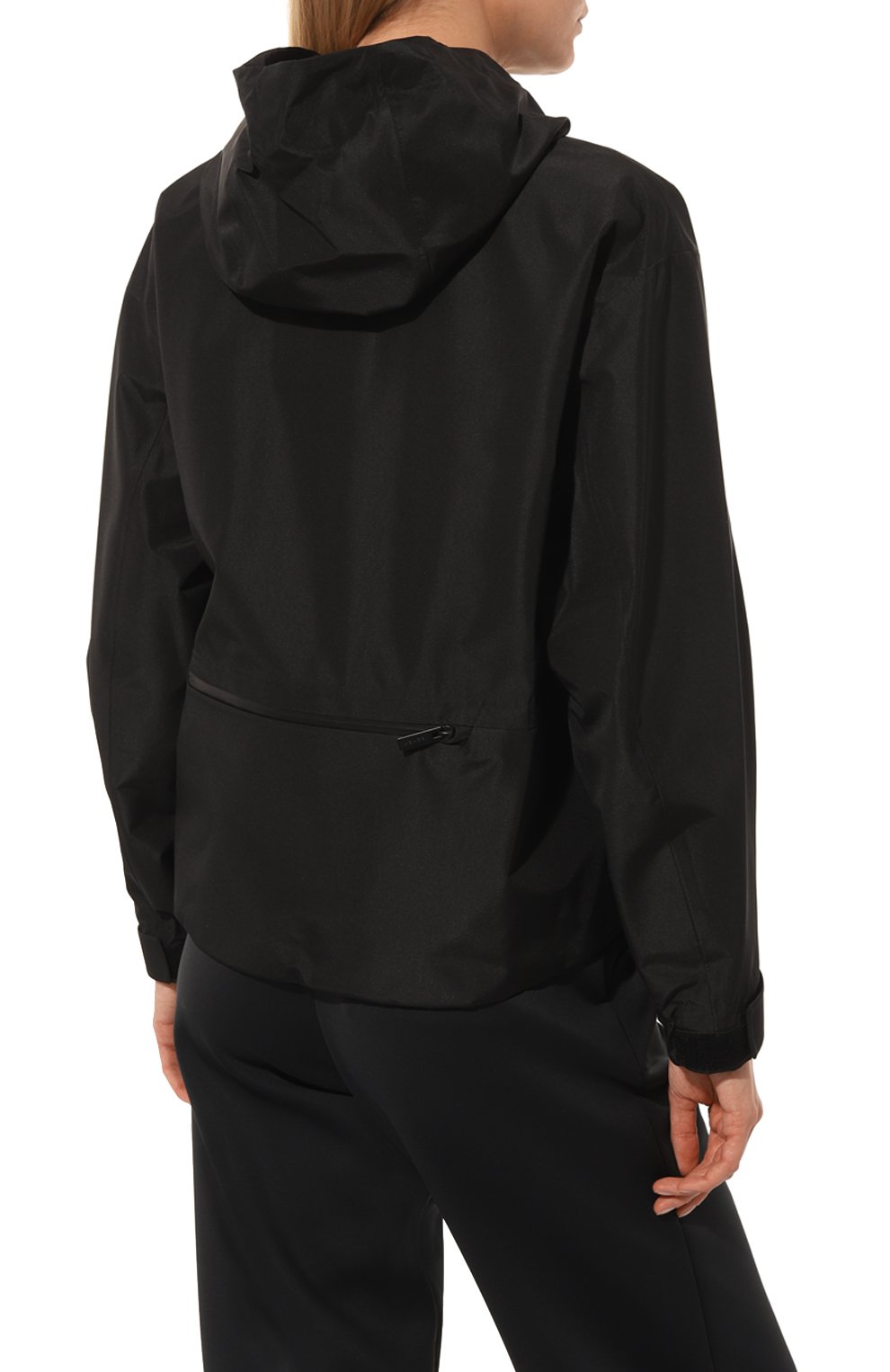 Женская куртка prada linea rossa PRADA черного цвета, арт. 291784-1V94-F0002-201 | Фото 4 (Кросс-КТ: Куртка; Рукава: Длинные; Материал внешний: Синтетический материал; Стили: Спорт-шик; Длина (верхняя одежда): Короткие)