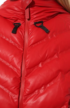 Женская куртка prada linea rossa PRADA красного цвета, арт. 291699-1T2Y-F0D17-192 | Фото 5 (Кросс-КТ: Куртка; Рукава: Длинные; Материал внешний: Синтетический материал; Стили: Спорт-шик; Длина (верхняя одежда): Короткие)