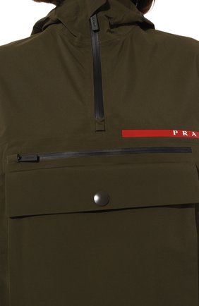 Женская куртка-кейп prada linea rossa PRADA хаки цвета, арт. 291717-1SX6-F0161-192 | Фото 5 (Кросс-КТ: Куртка; Рукава: Короткие; Материал внешний: Синтетический материал; Стили: Спорт-шик; Длина (верхняя одежда): Короткие)