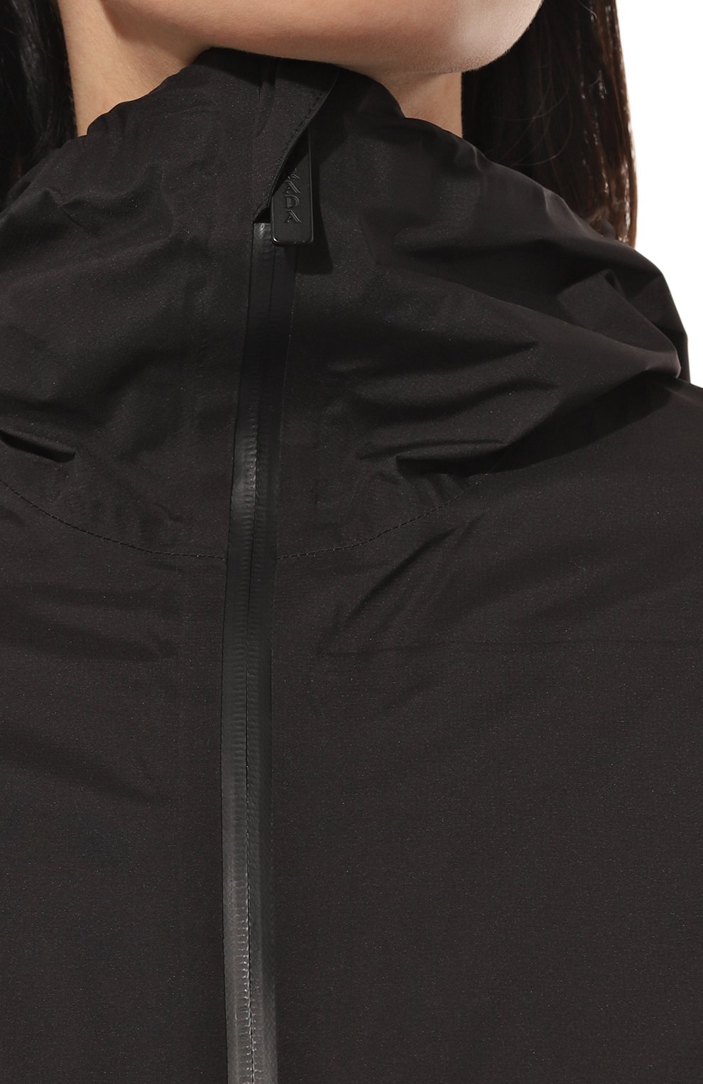 Женская куртка prada linea rossa PRADA черного цвета, арт. 291493-1SYD-F0002-182 | Фото 5 (Кросс-КТ: Куртка; Рукава: Длинные; Материал внешний: Синтетический материал; Стили: Спорт-шик; Длина (верхняя одежда): Короткие)