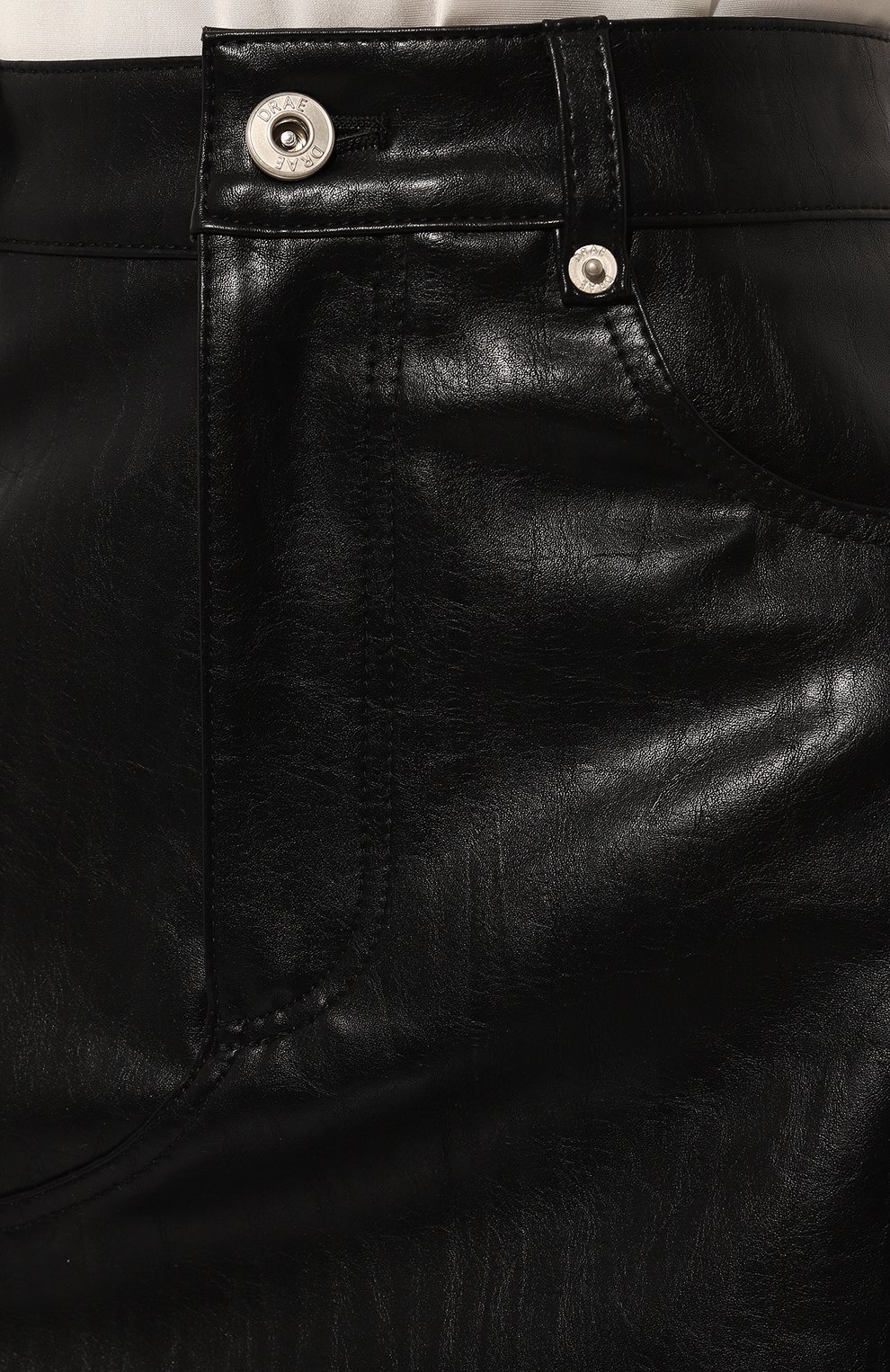 Женская юбка из экокожи DRAE черного цвета, арт. BD-LT-23PS-02 | Фото 5 (Стили: Гламурный; Длина Ж (юбки, платья, шорты): Мини; Женское Кросс-КТ: Юбка-одежда)