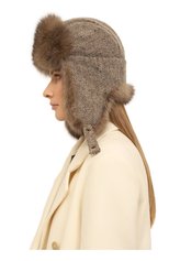 Женская кашемировая шапка-ушанка с отделкой из меха соболя BLACK SABLE бежевого цвета, арт. BS-005F12/MW | Фото 2 (Материал: Текстиль, Кашемир, Шерсть)