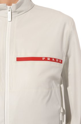 Женская куртка prada linea rossa PRADA белого цвета, арт. 291505-1T2Y-F0K74-191 | Фото 5 (Кросс-КТ: Куртка; Рукава: Длинные; Материал внешний: Синтетический материал; Стили: Спорт-шик; Длина (верхняя одежда): Короткие)