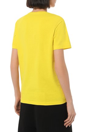 Женская хлопковая футболка N21 желтого цвета, арт. N2M/F051/6331 | Фото 4 (Рукава: Короткие; Длина (для топов): Стандартные; Принт: С принтом; Материал внешний: Хлопок; Женское Кросс-КТ: Футболка-одежда; Стили: Кэжуэл)