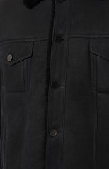 Мужская дубленка из овчины DESA темно-синего цвета, арт. K13356 | Фото 5 (Рукава: Длинные; Материал внешний: Натуральный мех; Длина (верхняя одежда): Короткие; Стили: Кэжуэл)