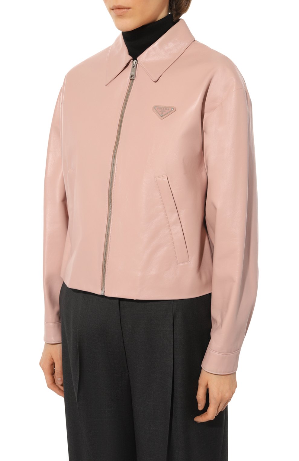Женская кожаная куртка PRADA розового цвета, арт. 58A094-08P-F0LOZ | Фото 3 (Кросс-КТ: Куртка; Рукава: Длинные; Стили: Гранж; Материал внешний: Натуральная кожа; Женское Кросс-КТ: Замша и кожа; Длина (верхняя одежда): Короткие)