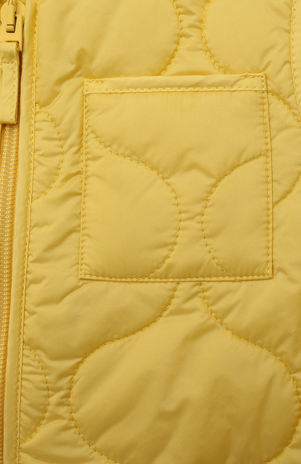 Детский стеганый жилет IL GUFO желтого цвета, арт. P23GT040N0068/2A-4A | Фото 3 (Рукава: Короткие; Мальчики Кросс-КТ: Верхняя одежда; Материал внешний: Синтетический материал; Материал подклада: Синтетический материал)