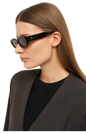 Женские солнцезащитные очки VALENTINO черного цвета, арт. VLS-101A | Фото 2 (Тип очков: С/з; Оптика Гендер: оптика-женское; Очки форма: Cat-eye)