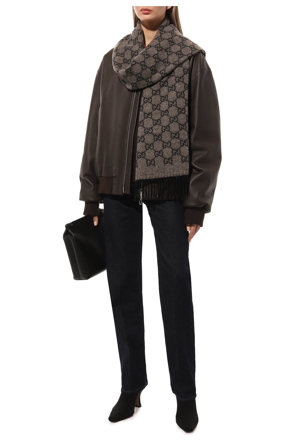 Женский кашемировый шарф GUCCI серого цвета, арт. 676619 3G344 | Фото 3 (Материал: Текстиль, Кашемир, Шерсть)
