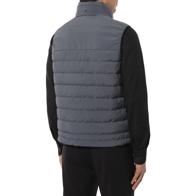 фото Пуховый жилет montecore