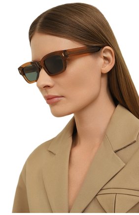 Женские солнцезащитные очки GAST коричневого цвета, арт. GATE CARAMEL GAT04 | Фото 2 (Материал: Пластик; Тип очков: С/з; Оптика Гендер: оптика-женское; Очки форма: Квадратные)