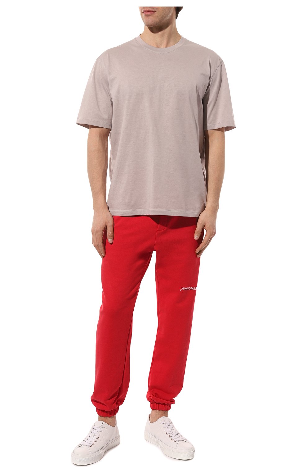 Мужские хлопковые джоггеры HINNOMINATE красного цвета, арт. HUS3/HNM182 | Фото 2 (Длина (брюки, джинсы): Стандартные; Материал внешний: Хлопок; Стили: Спорт-шик; Силуэт М (брюки): Джоггеры)