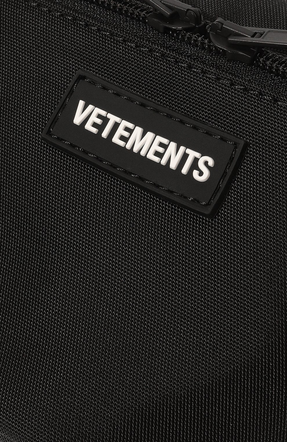 Мужская поясная сумка VETEMENTS черного цвета, арт. UE63BA500B | Фото 3 (Случай: Повседневный; Стили: Спорт-шик; Ремень/цепочка: На ремешке; Материал: Текстиль; Размер: small)