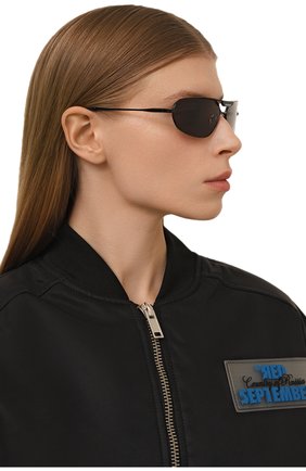 Женские солнцезащитные очки BALENCIAGA черного цвета, арт. BB0245S 001 | Фото 2 (Кросс-КТ: С/з-унисекс; Тип очков: С/з; Оптика Гендер: оптика-унисекс; Очки форма: Прямоугольные, Узкие)