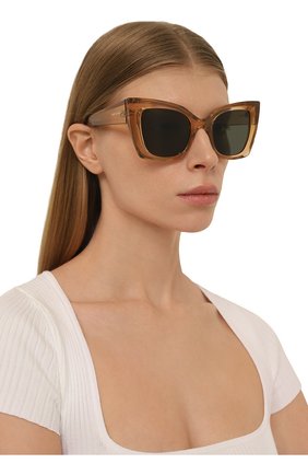 Женские солнцезащитные очки SAINT LAURENT бежевого цвета, арт. SL 552 006 | Фото 2 (Тип очков: С/з; Оптика Гендер: оптика-женское; Очки форма: Квадратные)