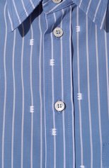 Женская хлопковая рубашка ERIKA CAVALLINI голубого цвета, арт. S3/P/P3SJ30 | Фото 5 (Рукава: Длинные; Принт: Полоска, С принтом; Женское Кросс-КТ: Рубашка-одежда; Длина (для топов): Удлиненные; Материал внешний: Хлопок; Стили: Кэжуэл)