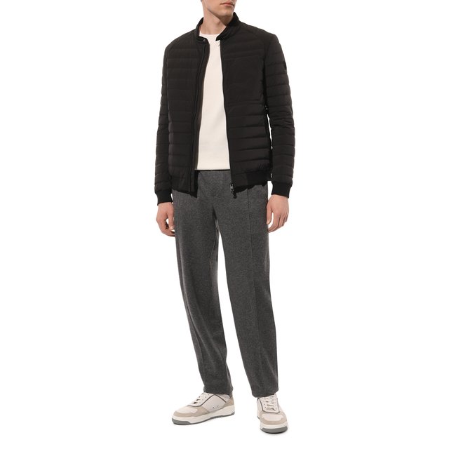 фото Пуховый бомбер duno