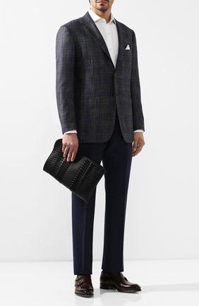 Мужская кожаная папка для бумаг BOTTEGA VENETA черного цвета по цене 121500 руб., арт. 405912/VV340 | Фото 2 Мужская кожаная папка для бумаг BOTTEGA VENETA черного цвета, арт. 405912/VV340 | Фото 2