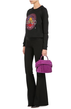 Женская замшевая сумка micro wave TOD’S фиолетовая цвета, арт. XBWAMRHG001XCG купить в ЦУМ | Фото №2 Замшевая сумка Micro Wave Tod’s фиолетовая цвета | Фото №2