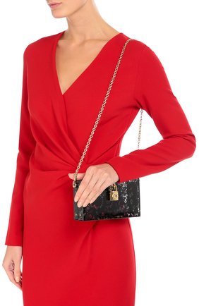 Клатч Dolce Box с кружевом Dolce & Gabbana, черного цвета, арт. 0116/BB6232/AD762 в ЦУМ | Фото №5 Клатч Dolce Box с кружевом Dolce & Gabbana черного цвета | Фото №5