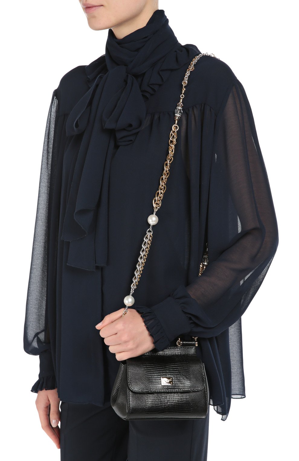 Сумка Sicily micro на цепочке с бусинами Dolce & Gabbana, черного цвета, арт. 0116/BB5999/AC538 в ЦУМ | Фото №5 Сумка Sicily micro на цепочке с бусинами Dolce & Gabbana черного цвета | Фото №5