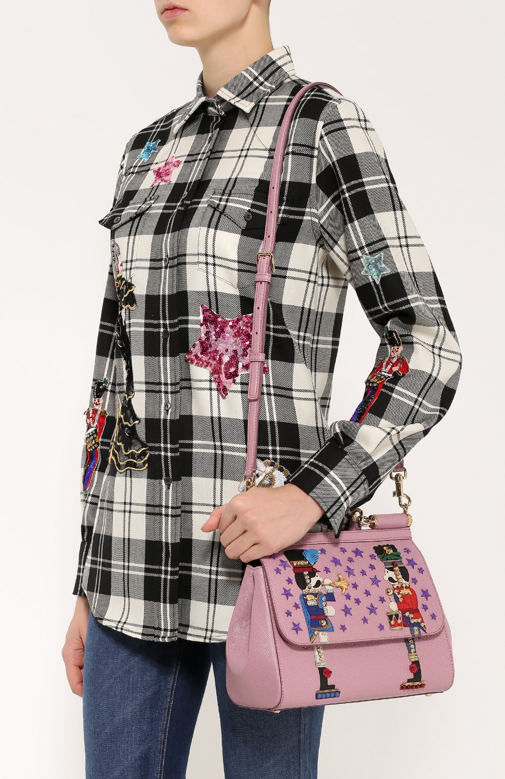 Женская сумка sicily medium с аппликациями DOLCE & GABBANA розовая цвета, арт. 0116/BB6002/AE433 купить в ЦУМ | Фото №5 Сумка Sicily medium с аппликациями Dolce & Gabbana розовая цвета | Фото №5