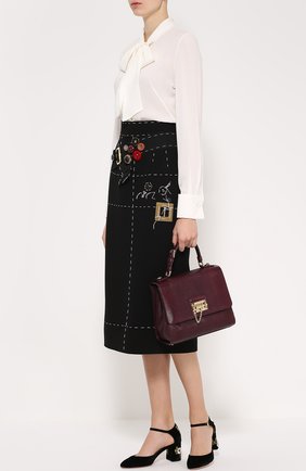 Женская сумка monica с тиснением под игуану DOLCE & GABBANA бордовая цвета, арт. 0116/BB5826/A1095 купить в ЦУМ | Фото №2 Сумка Monica с тиснением под игуану Dolce & Gabbana бордовая цвета | Фото №2