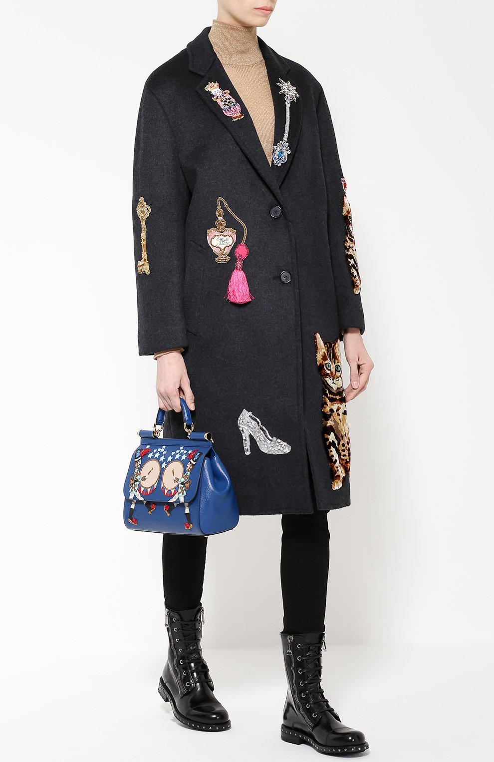 Женская сумка sicily medium с аппликациями DOLCE & GABBANA синяя цвета, арт. 0116/BB6002/AE434 купить в ЦУМ | Фото №2 Сумка Sicily medium с аппликациями Dolce & Gabbana синяя цвета | Фото №2