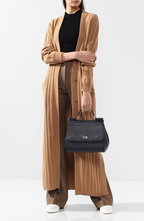 Женская сумка sicily medium new DOLCE & GABBANA темно-синяя цвета, арт. 0116/BB6235/A1001 купить в ЦУМ | Фото №2 Сумка Sicily medium new Dolce & Gabbana темно-синяя цвета | Фото №2