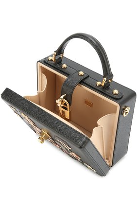 Женская сумка dolce box с аппликацией dg family DOLCE & GABBANA черная цвета, арт. 0116/BB5970/AB513 купить в ЦУМ | Фото №4 Сумка Dolce Box с аппликацией DG Family Dolce & Gabbana черная цвета | Фото №4