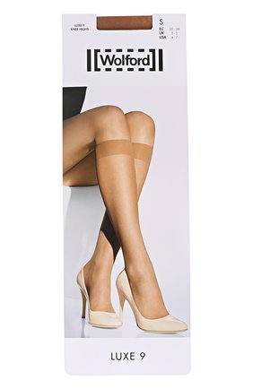 Женские капроновые гольфы WOLFORD бежевого цвета по цене 1700 руб., арт. 30941 | Фото 1 Женские капроновые гольфы WOLFORD бежевого цвета, арт. 30941 | Фото 1