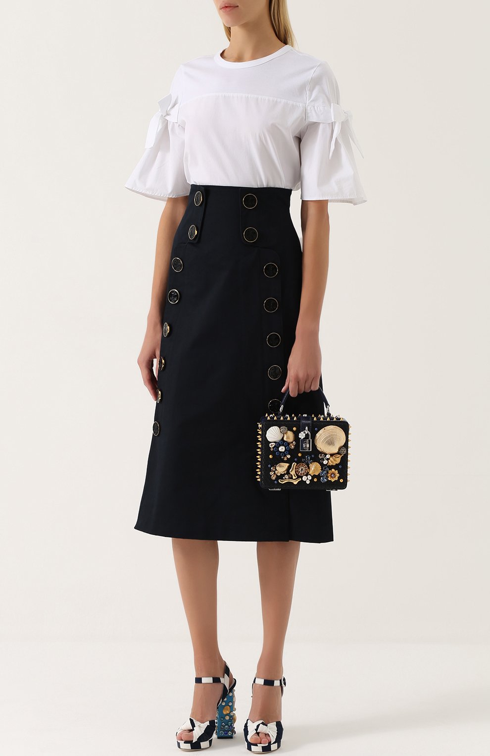 Сумка Dolce Box с декоративной отделкой Dolce & Gabbana, синего цвета, арт. 0116/BB5970/A8I68 в ЦУМ | Фото №2 Сумка Dolce Box с декоративной отделкой Dolce & Gabbana синего цвета | Фото №2