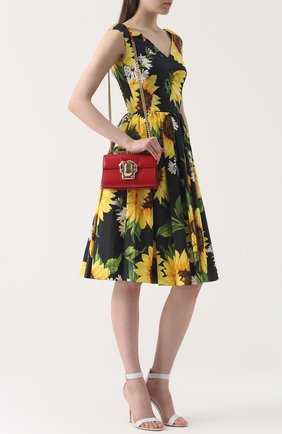 Сумка Lucia Dolce & Gabbana, красного цвета, арт. 0116/BB6297/AC907 в ЦУМ | Фото №2 Сумка Lucia Dolce & Gabbana красного цвета | Фото №2