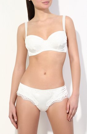 Женские белые шелковые трусы с кружевной отделкой Dolce & Gabbana, арт. 0122/02A02T/FUADG купить в ЦУМ | Фото №2 Шелковые трусы с кружевной отделкой Dolce & Gabbana белые | Фото №2