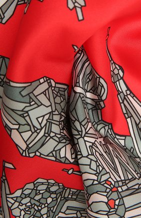 Женский шелковый платок red square RADICAL CHIC красного цвета по цене 8060 руб., арт. 16001.21.01 | Фото 2 Женский шелковый платок red square RADICAL CHIC красного цвета, арт. 16001.21.01 | Фото 2
