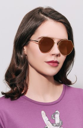 Женские золотые солнцезащитные очки Fendi, арт. 0194 001 купить в ЦУМ | Фото №3 Солнцезащитные очки Fendi золотые | Фото №3