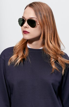 Женские солнцезащитные очки RAY-BAN золотого цвета по цене 11700 руб., арт. 3025-L0205 | Фото 2 Женские солнцезащитные очки RAY-BAN золотого цвета, арт. 3025-L0205 | Фото 2