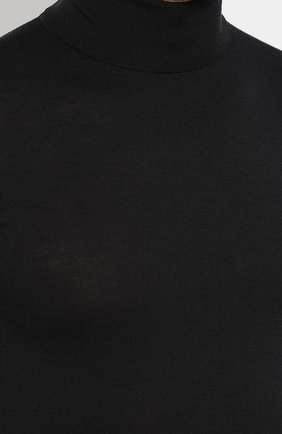 Мужской шерстяная водолазка JOHN SMEDLEY черного цвета, арт. CHERWELL | Фото 5 (Материал внешний: Шерсть; Рукава: Длинные; Принт: Без принта; Длина (для топов): Стандартные; Мужское Кросс-КТ: Водолазка-одежда; Статус проверки: Проверено, Проверена категория)