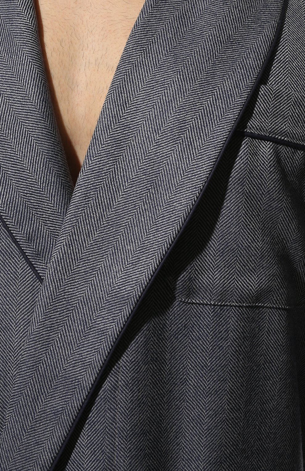 Мужской шерстяной халат DEREK ROSE темно-синего цвета, арт. 5515-LINC011 | Фото 5 (Материал внешний: Шерсть; Рукава: Длинные; Длина (верхняя одежда): Длинные)