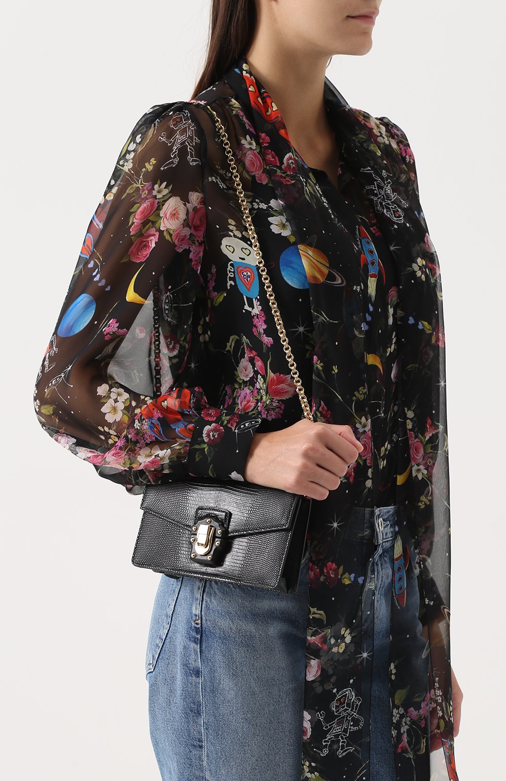 Клатч Lucia на цепочке Dolce & Gabbana, черного цвета, арт. 0116/BB6346/AI285 в ЦУМ | Фото №5 Клатч Lucia на цепочке Dolce & Gabbana черного цвета | Фото №5