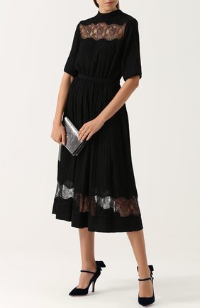Женские синие бархатные туфли с бантом Rochas, арт. R029023/6041 купить в ЦУМ | Фото №1 Бархатные туфли с бантом Rochas синие | Фото №1