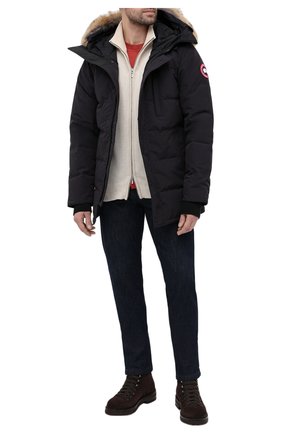 Мужская пуховик с меховой отделкой carson CANADA GOOSE темно-синего цвета по цене 119500 руб., арт. 3805M | Фото 2 Мужская пуховик с меховой отделкой carson CANADA GOOSE темно-синего цвета, арт. 3805M | Фото 2 (Материал внешний: Полиэстер, Синтетический материал; Рукава: Длинные; Статус проверки: Проверено, Проверена категория; Материал подклада: Синтетический материал; Мужское Кросс-КТ: Пуховик-верхняя одежда, Верхняя одежда, пуховик-короткий; Кросс-КТ: Куртка; Материал утеплителя: Пух и перо; Длина (верхняя одежда): До середины бедра)