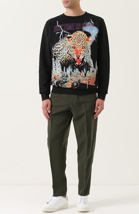Мужской черный хлопковый свитшот с принтом Marcelo Burlon, арт. CMBA009F17506008 купить в ЦУМ | Фото №1 Хлопковый свитшот с принтом Marcelo Burlon черный | Фото №1