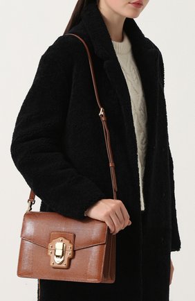 Женская сумка lucia из тисненой кожи DOLCE & GABBANA светло-коричневая цвета, арт. 0116/BB6350/A1095 купить в ЦУМ | Фото №5 Сумка Lucia из тисненой кожи Dolce & Gabbana светло-коричневая цвета | Фото №5